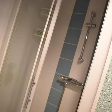 Apartment Look Industriel Pour 4 Personnes Avec Piscine A La *